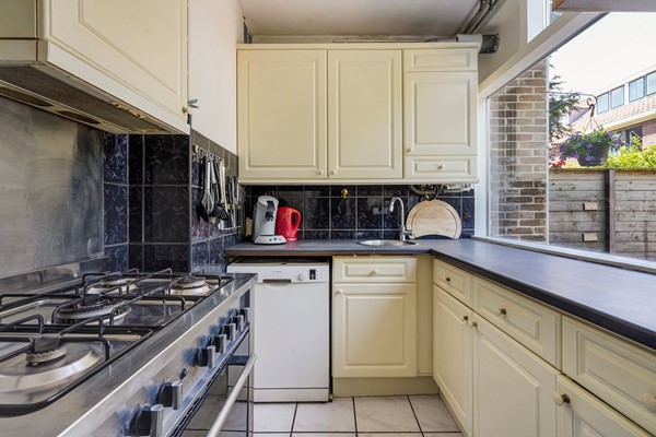 Medium property photo - Laan van Overvest 1C, 2613 DK Delft